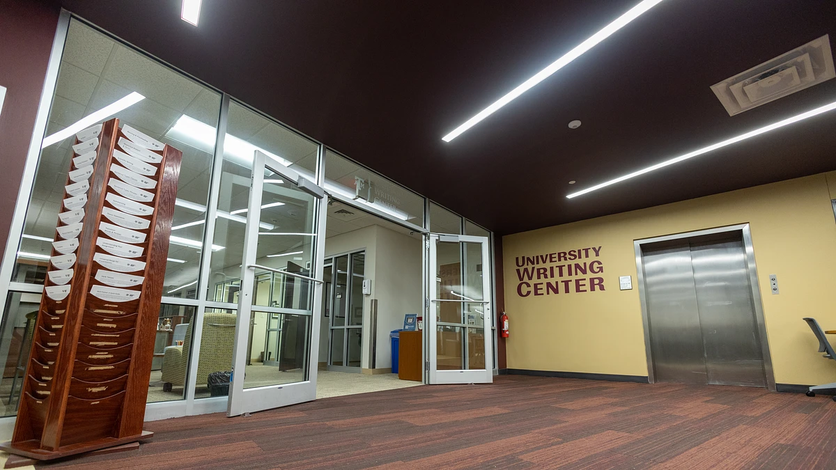 Entrance of the University Writing Center in the Texas A&M University Evans Library